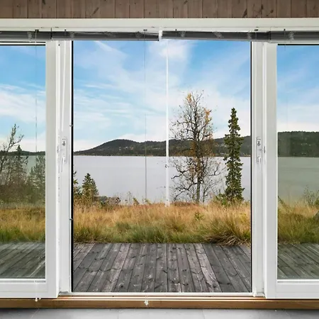Hébergement de vacances Log With Private Waterfront And Views Hedalen