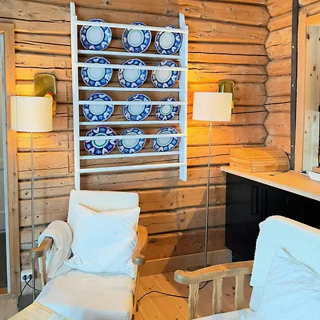 Hébergement de vacances Log With Private Waterfront And Views Hedalen