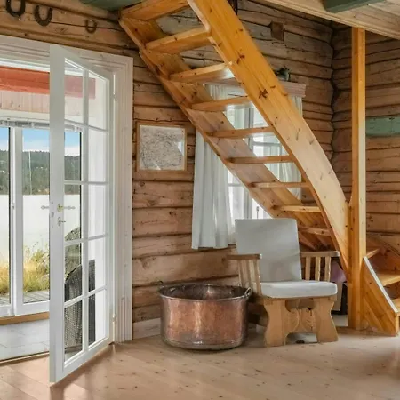 Log With Private Waterfront And Views Hedalen