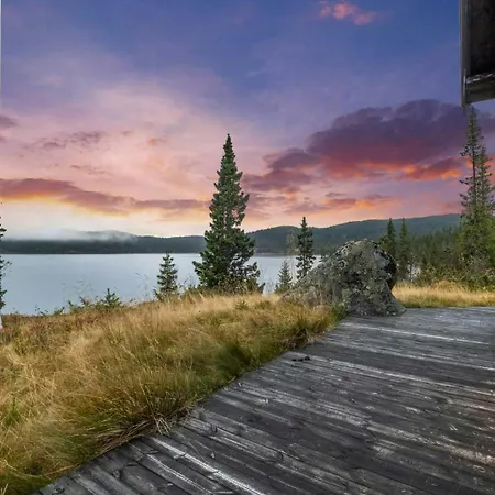 Log With Private Waterfront And Views * Hedalen