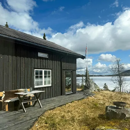 Log With Private Waterfront And Views * Hedalen