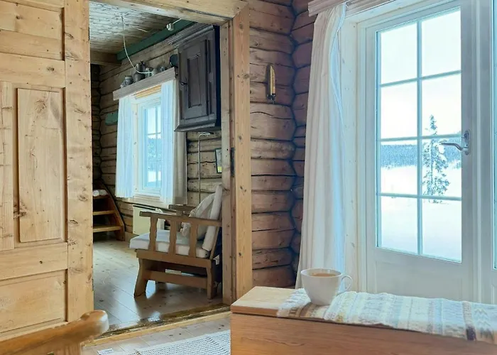 Log With Private Waterfront And Views * Hedalen